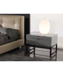 Minotti Harvey bedside cabinet